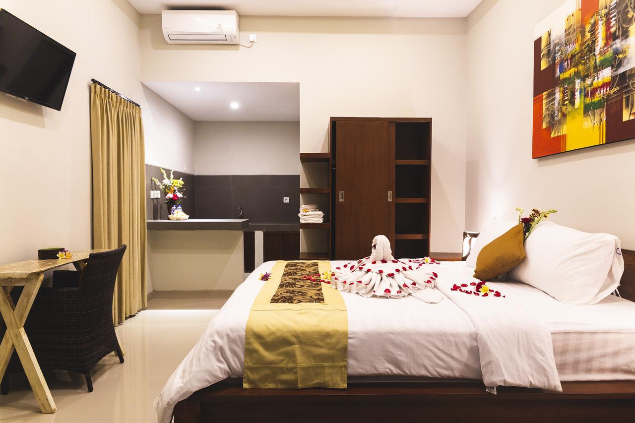 Umah Tikari Guesthouse Canggu Esterno foto