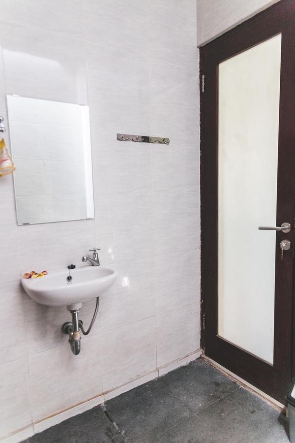 Umah Tikari Guesthouse Canggu Esterno foto